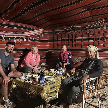 Al HayyHappy Bedouin House Petra住宿加早餐旅馆 外观 照片